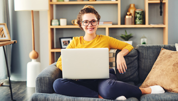 Image for the advantage of online access with My Financialplan of Aon Insurances